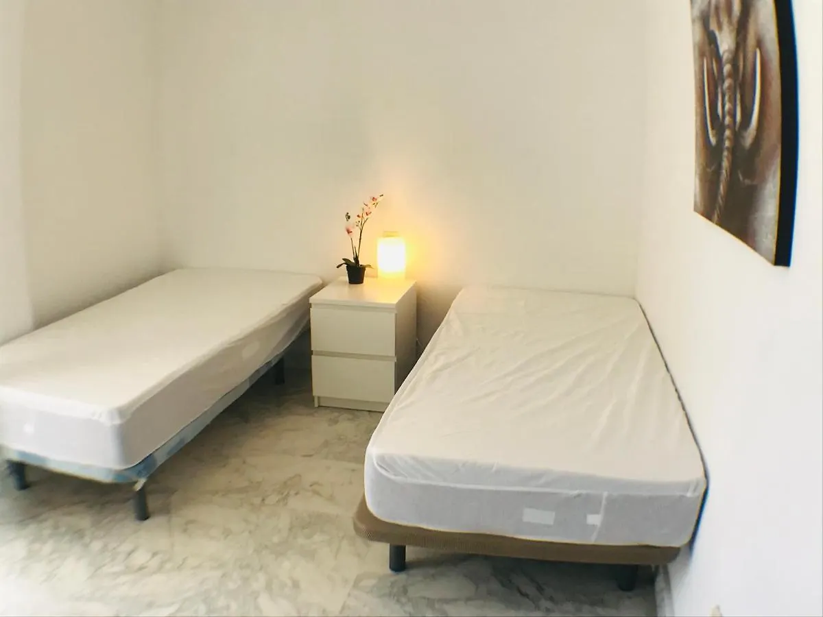 Apartamento , Torremolinos, Calle De Las Mercedes 16. Hotel